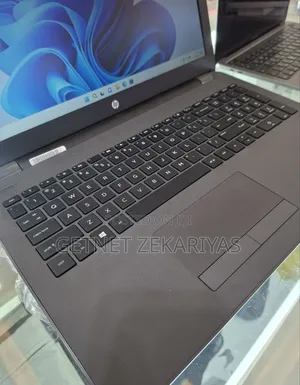 New Laptop HP Stream Notebook 8GB Intel Core I5 HDD 1T
