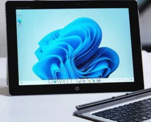 New Laptop HP X2 8GB Intel Core 7 SSD 256GB