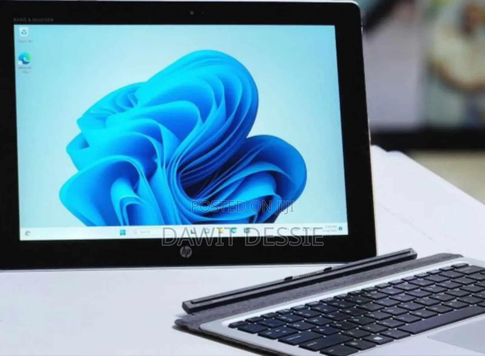 New Laptop HP X2 8GB Intel Core 7 SSD 256GB