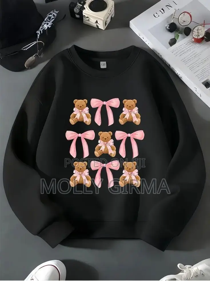 Sweatshirt and Hoodie