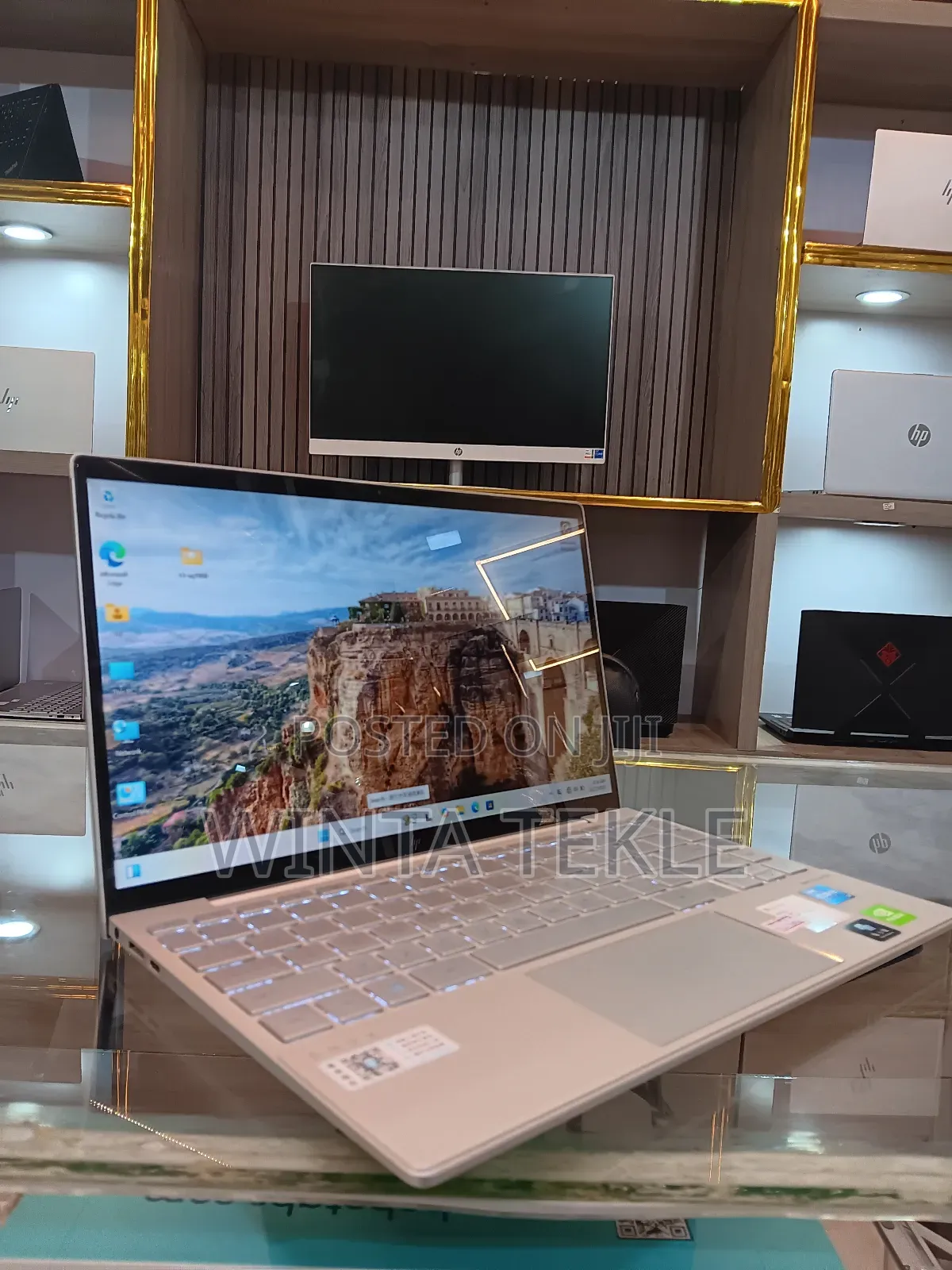 New Laptop HP Envy X2 16GB Intel Core I7 SSD 512GB