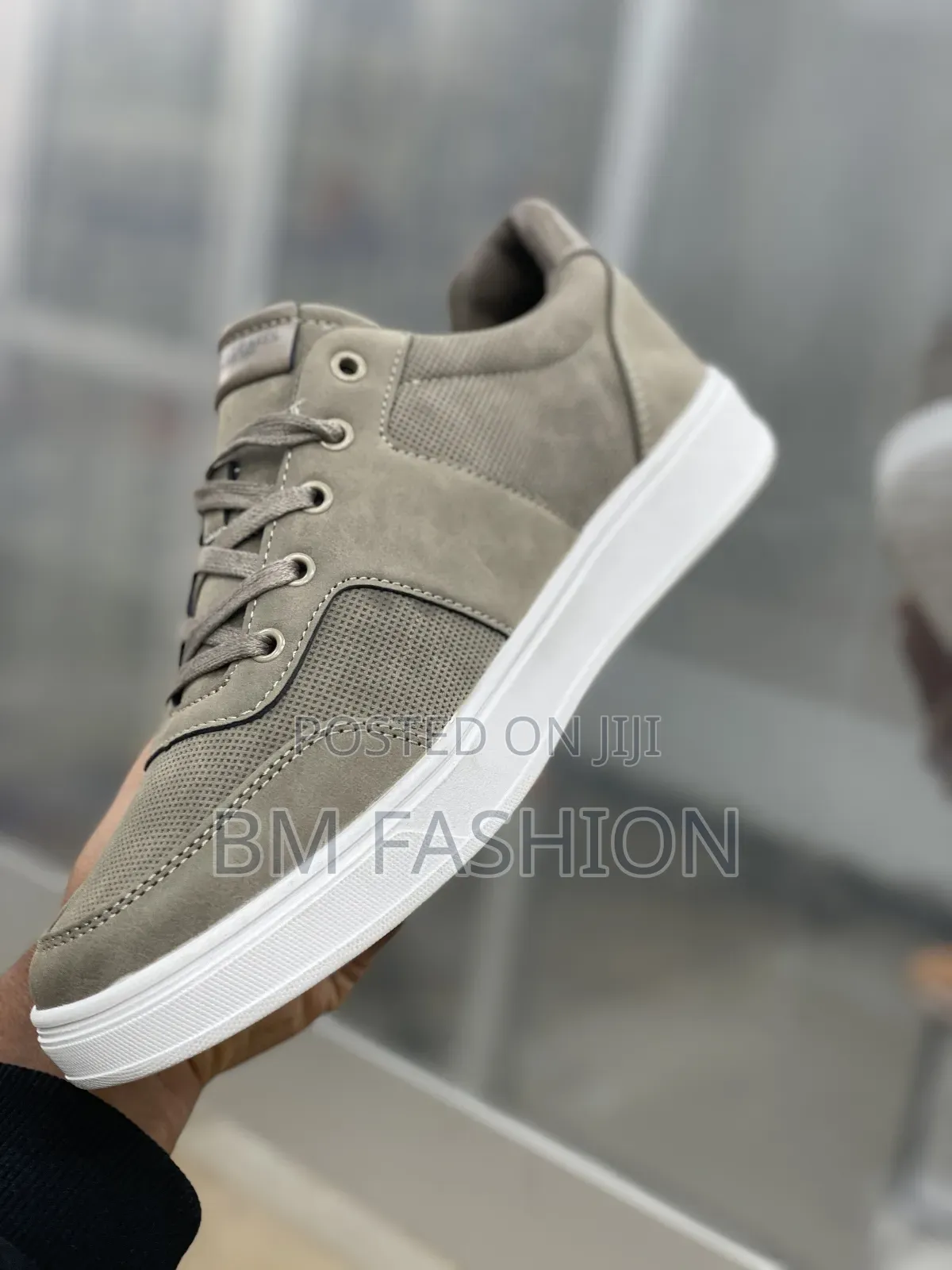 Elevate Your Casual: Us Polo Black Trainers, Textured Upper Happy Feet