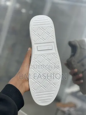 Elevate Your Casual: Us Polo Black Trainers, Textured Upper Happy Feet