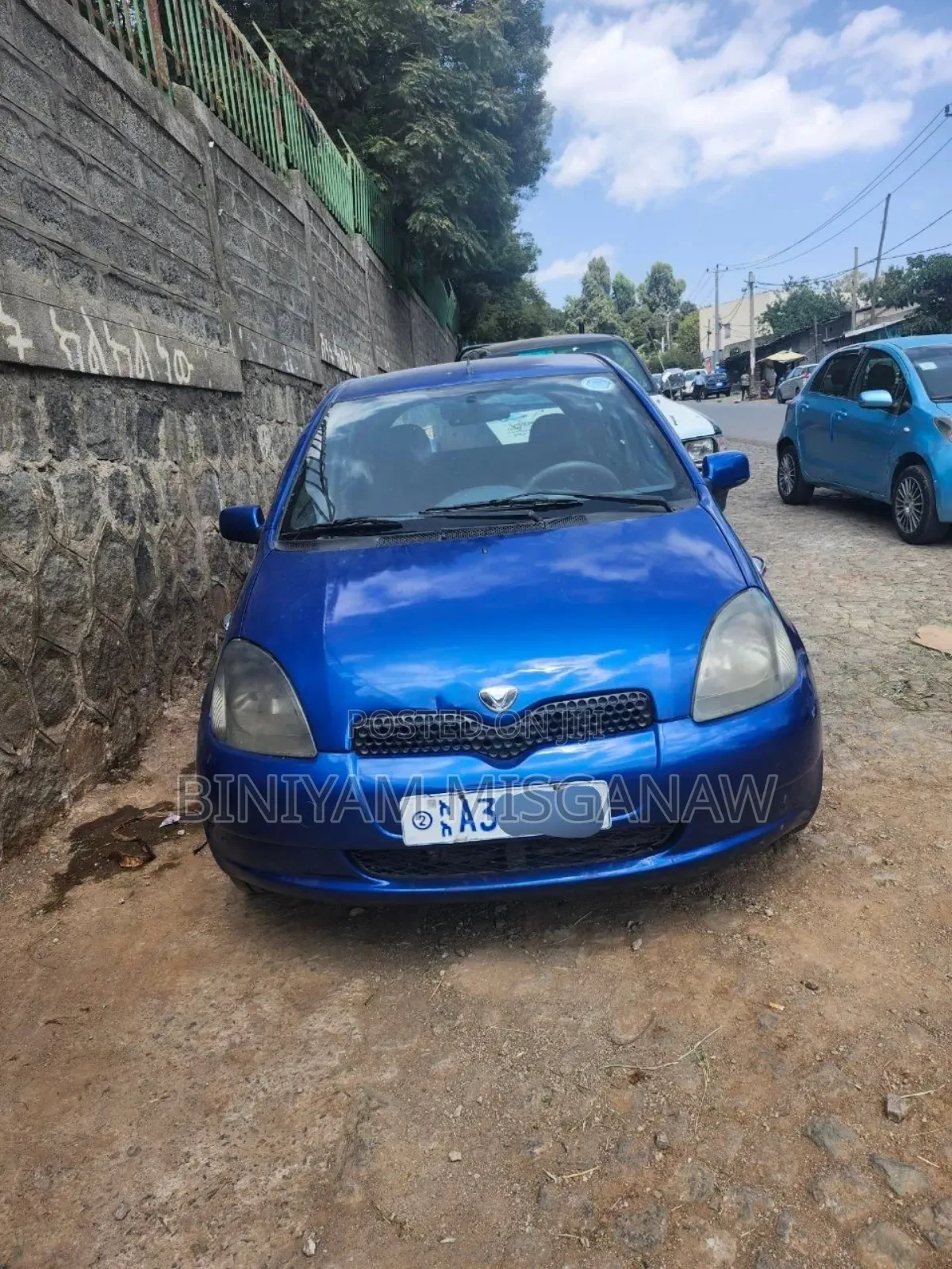 Toyota Vitz 2001 Blue