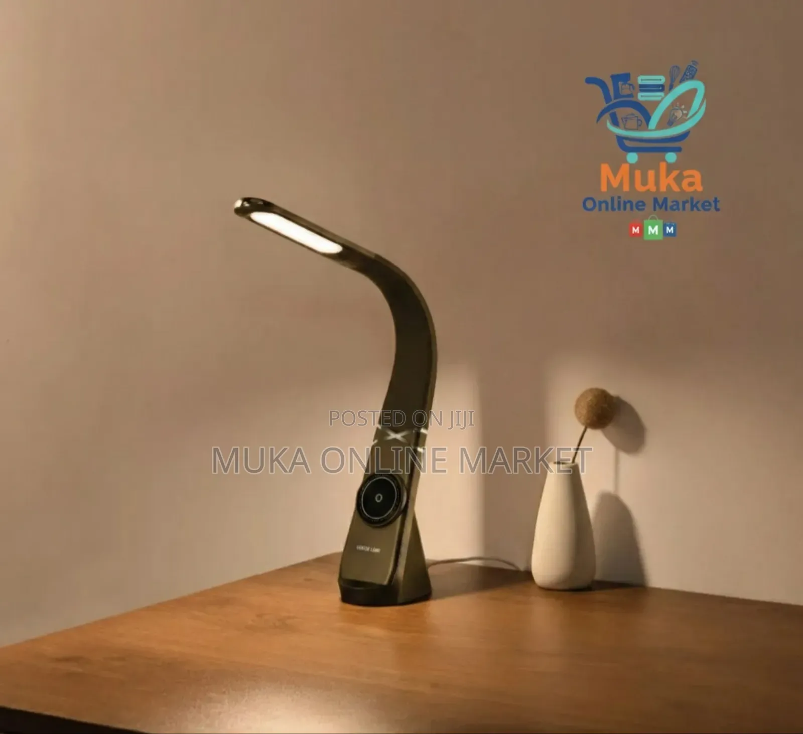 Green Lion Mag Led Desk Lamp and Wireless Charger