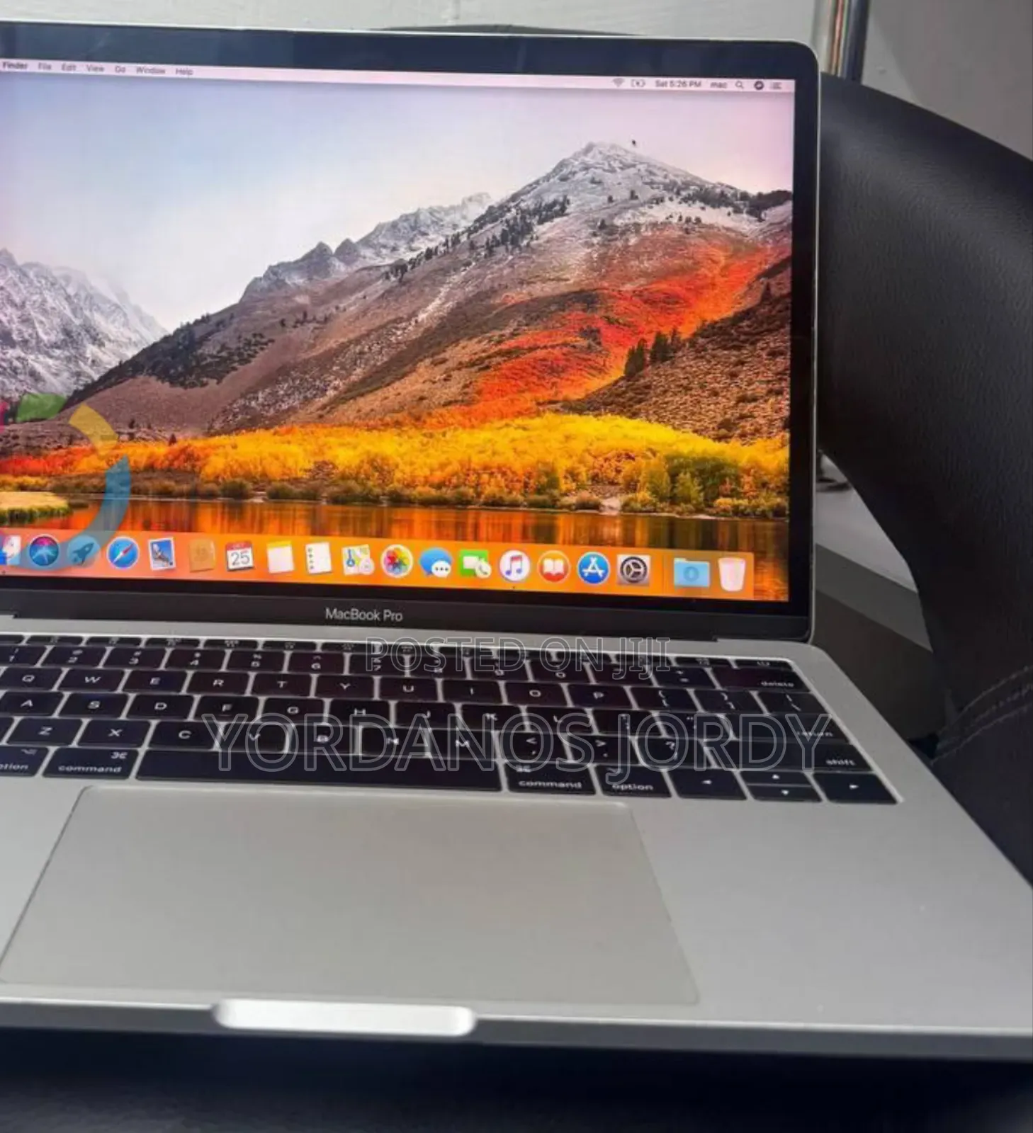New Laptop Apple MacBook Pro 2017 8GB Intel Core I5 SSD 128GB