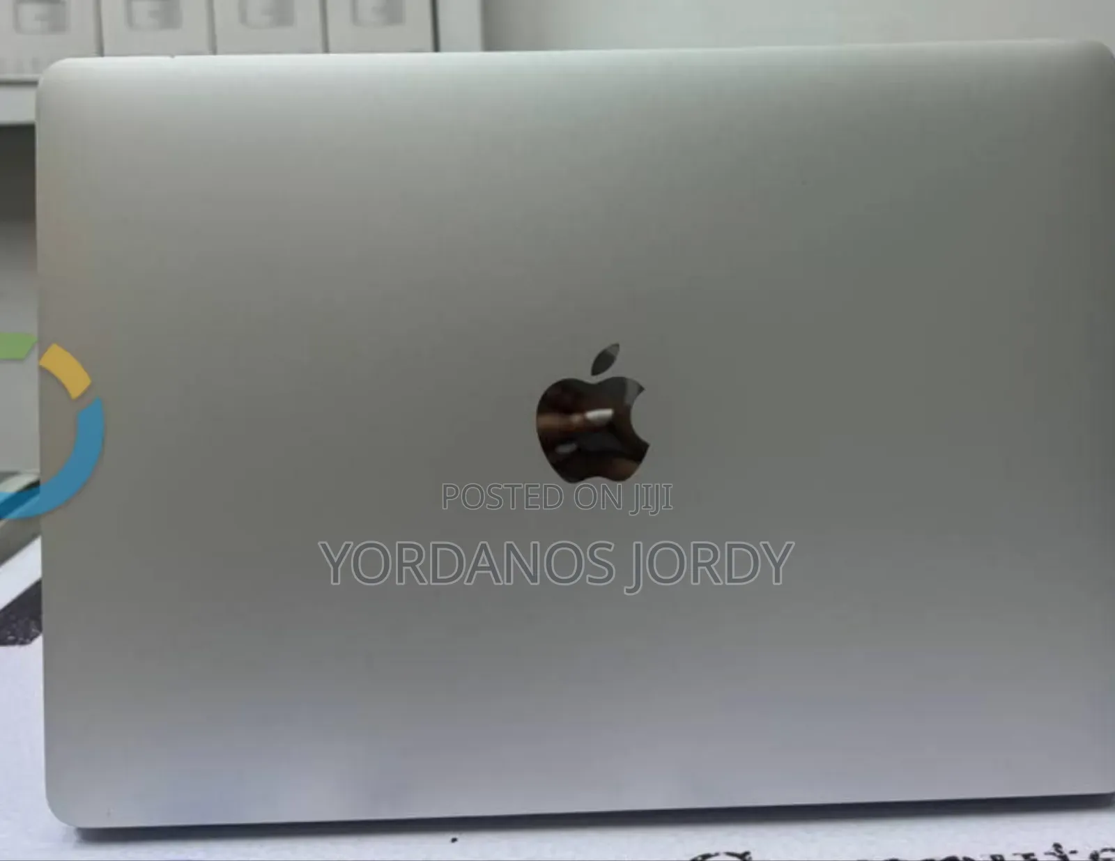 New Laptop Apple MacBook Pro 2017 8GB Intel Core I5 SSD 128GB