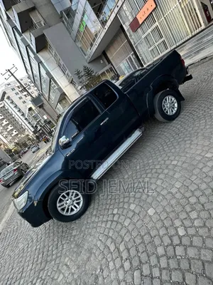 Toyota Hilux 2015 Matt Black