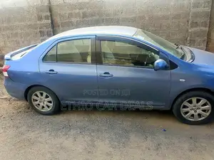 Toyota Yaris Sedan Automatic 2007 Blue