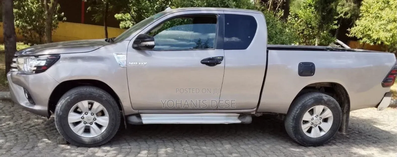 Toyota Hilux 2016 Beige