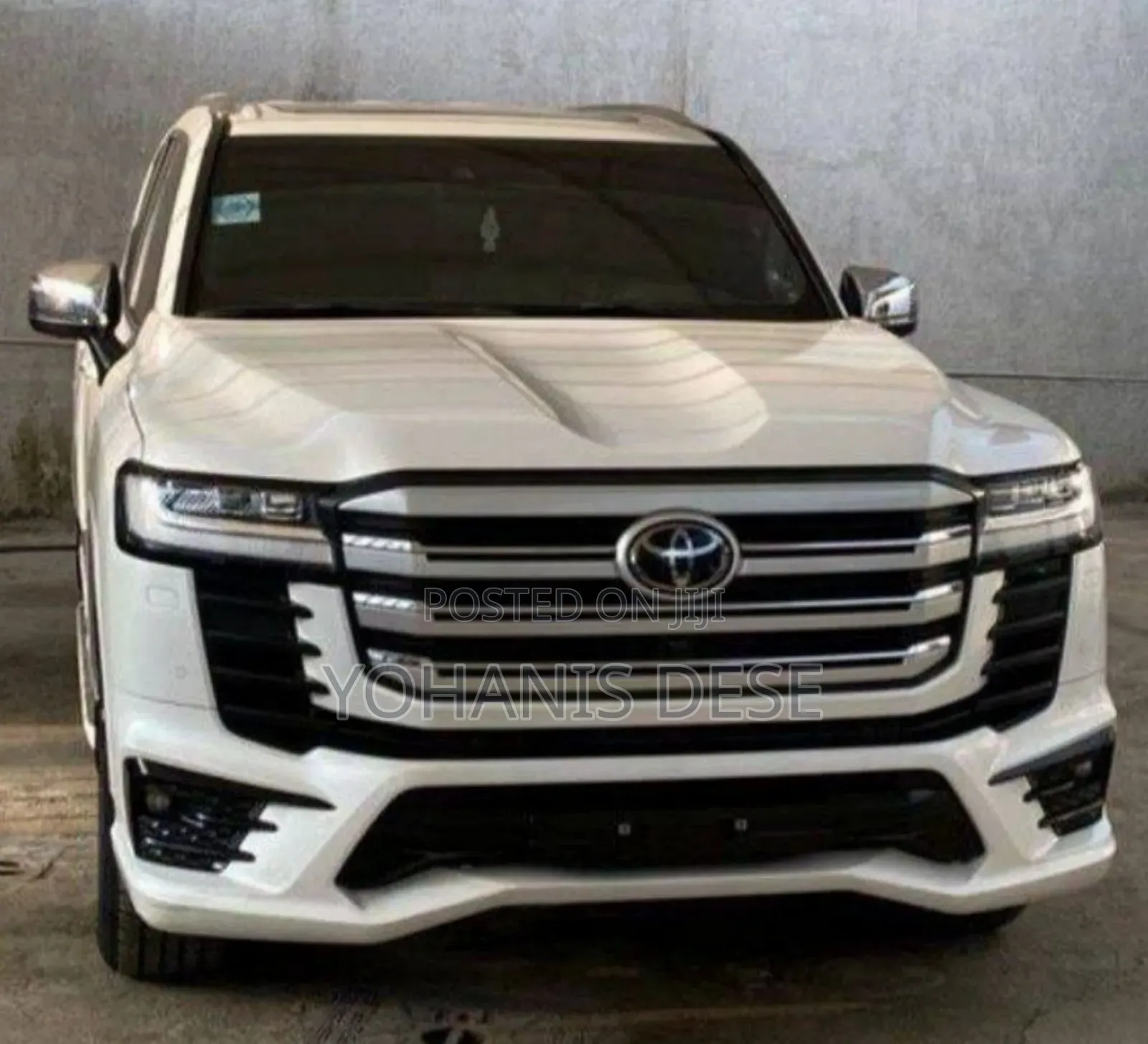 Toyota Land Cruiser 2023 Beige