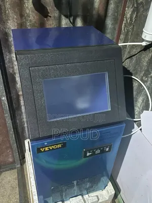 Photo - Vevor Ice Maker