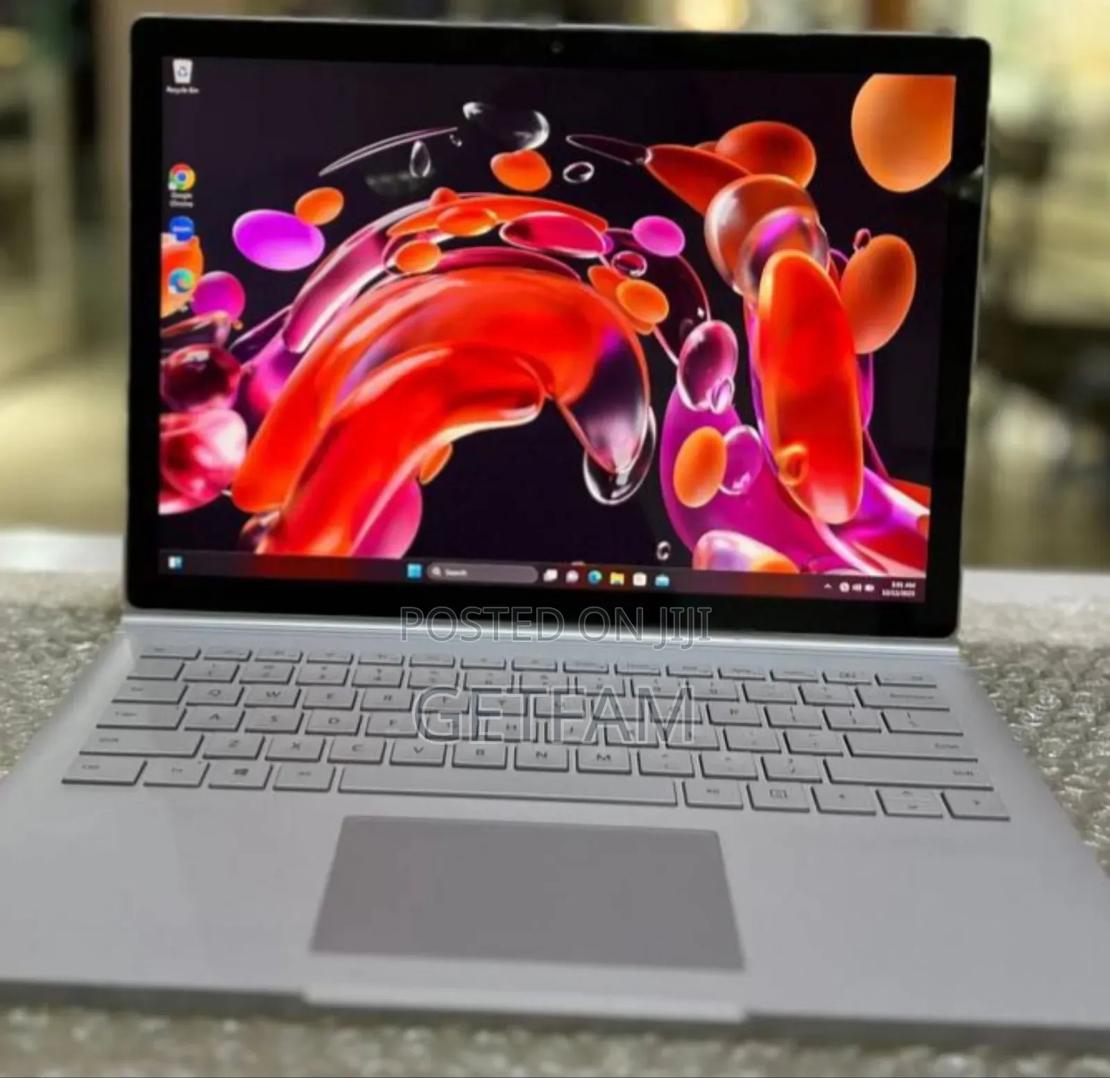 New Laptop Microsoft Surface 16GB Intel Core I7 SSD 256GB