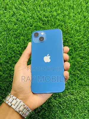 New Apple iPhone 13 128 GB Blue