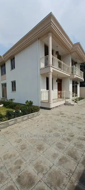 Photo - 5bdrm House in አአ, Bole for sale