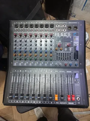 Photo - Fox Powered 8channal Mixer (Almost New)4channel Active Out