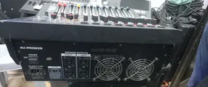 Fox Powered 8channal Mixer (Almost New)4channel Active Out