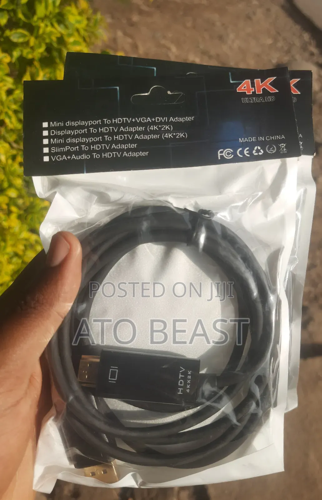 Displayport to Hdmi Cable Used to Transmit High-Quality Digital Video