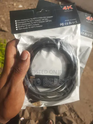 Displayport to Hdmi Cable Used to Transmit High-Quality Digital Video