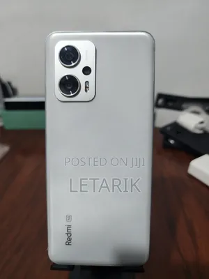 Photo - Xiaomi Redmi Note 11T Pro 5G 128 GB White