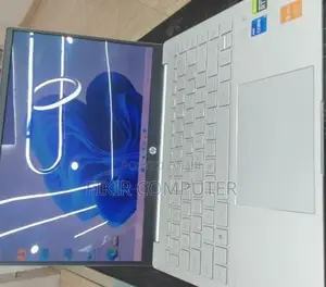 Photo - New Laptop HP Pavilion 10 16GB Intel Core I5 SSD 512GB