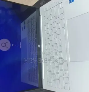 New Laptop HP Pavilion 10 16GB Intel Core I5 SSD 512GB