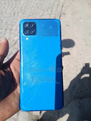 Photo - Samsung Galaxy M12 (India) 128 GB