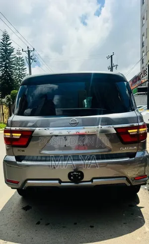 Nissan Patrol 2023 Gray