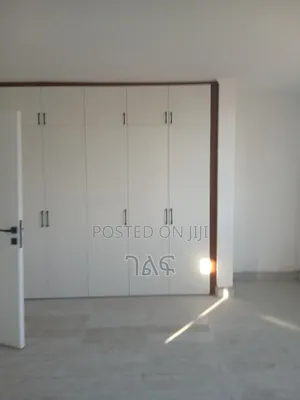 3bdrm Apartment in Bole for sale