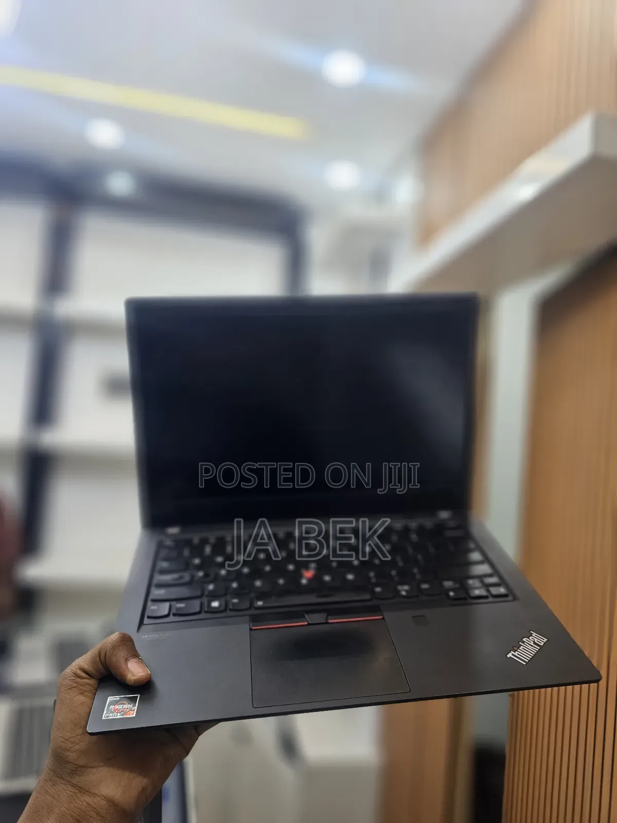 New Laptop Lenovo Thinkpad P14s 16GB AMD Ryzen 7 SSD 512GB