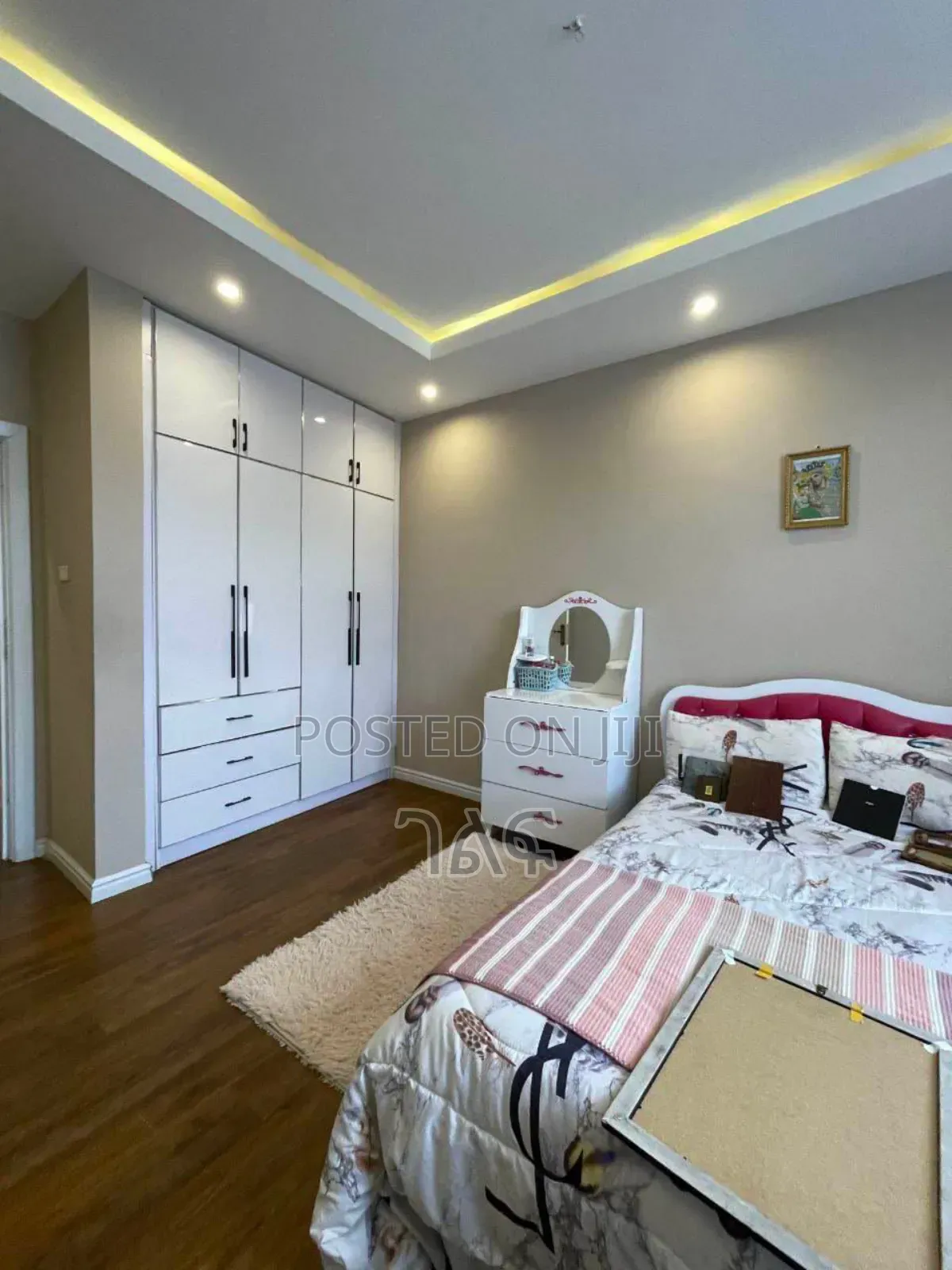 6bdrm House in ሆሴ ሪልስቴት ኮምፓውንድ ውስጥ, Bole for sale