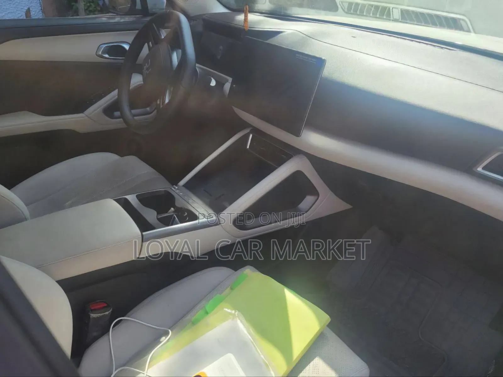 BYD Yuan Up 2025 Gray