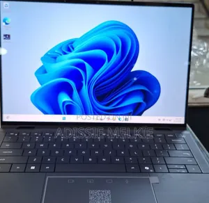 Photo - New Laptop Dell Latitude 9440 32GB Intel Core Ultra 7 SSD 1T