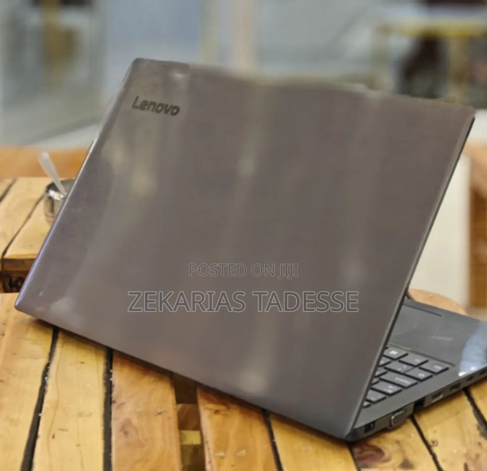New Laptop Lenovo 4GB Intel Core I3 HDD 1T