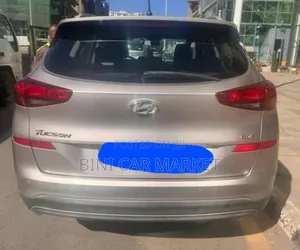 Hyundai Tucson 2019 Silver