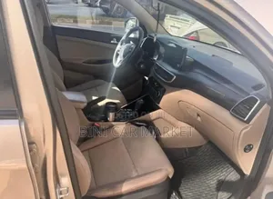 Hyundai Tucson 2019 Silver