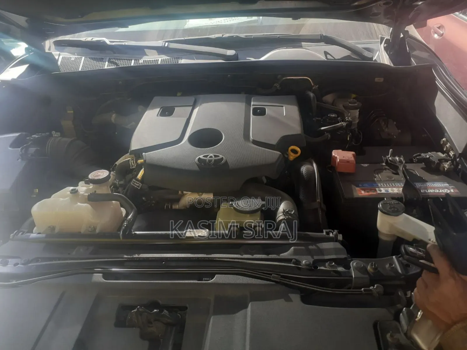 Toyota Hilux Revo Double Cab Deisel 2.4 AWD 2017 Black