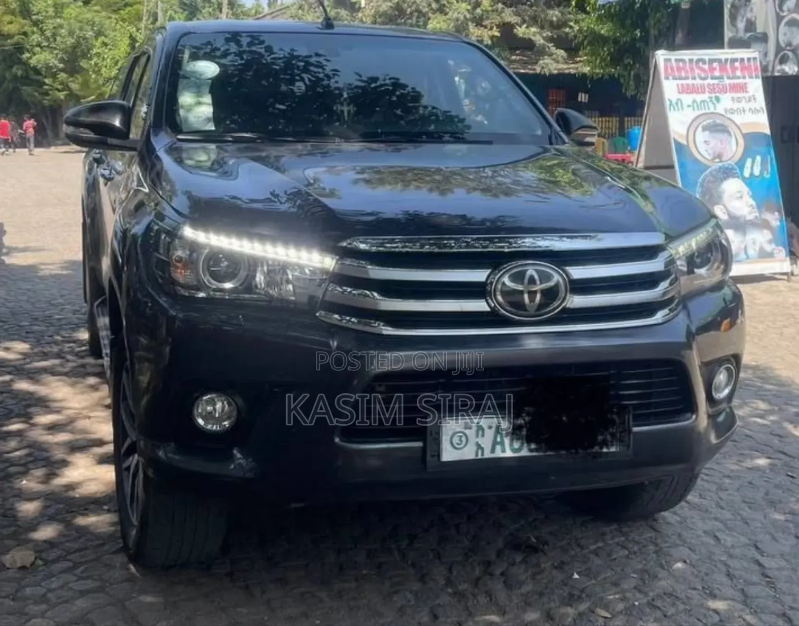 Toyota Hilux Revo Double Cab Deisel 2.4 AWD 2017 Black