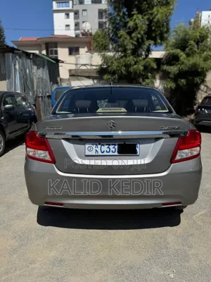 Suzuki Dzire 2022 Silver