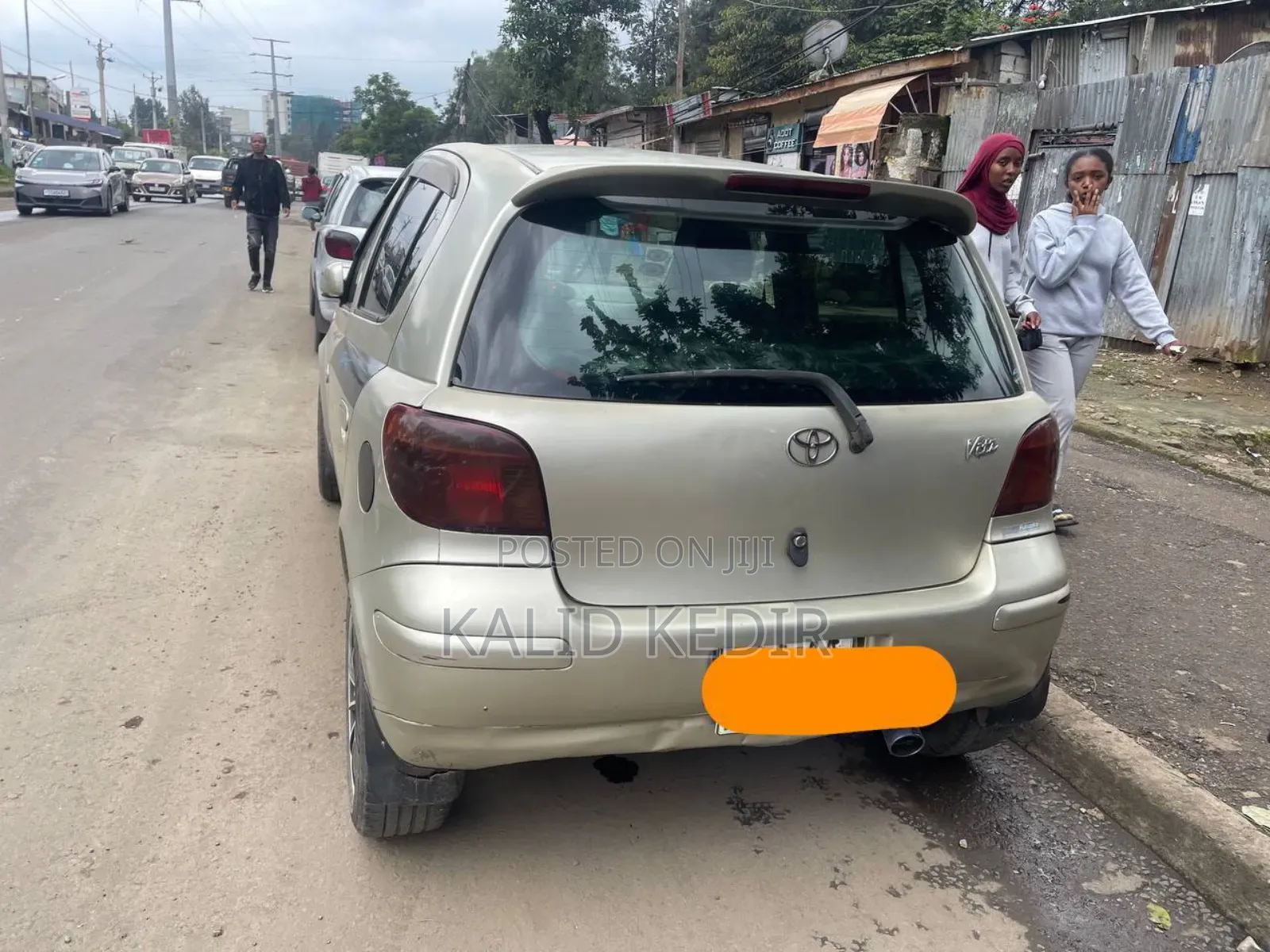 Toyota Vitz 2002 Silver