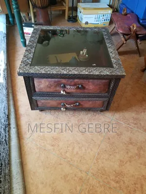 Photo - Center Table (Hand Crafted)
