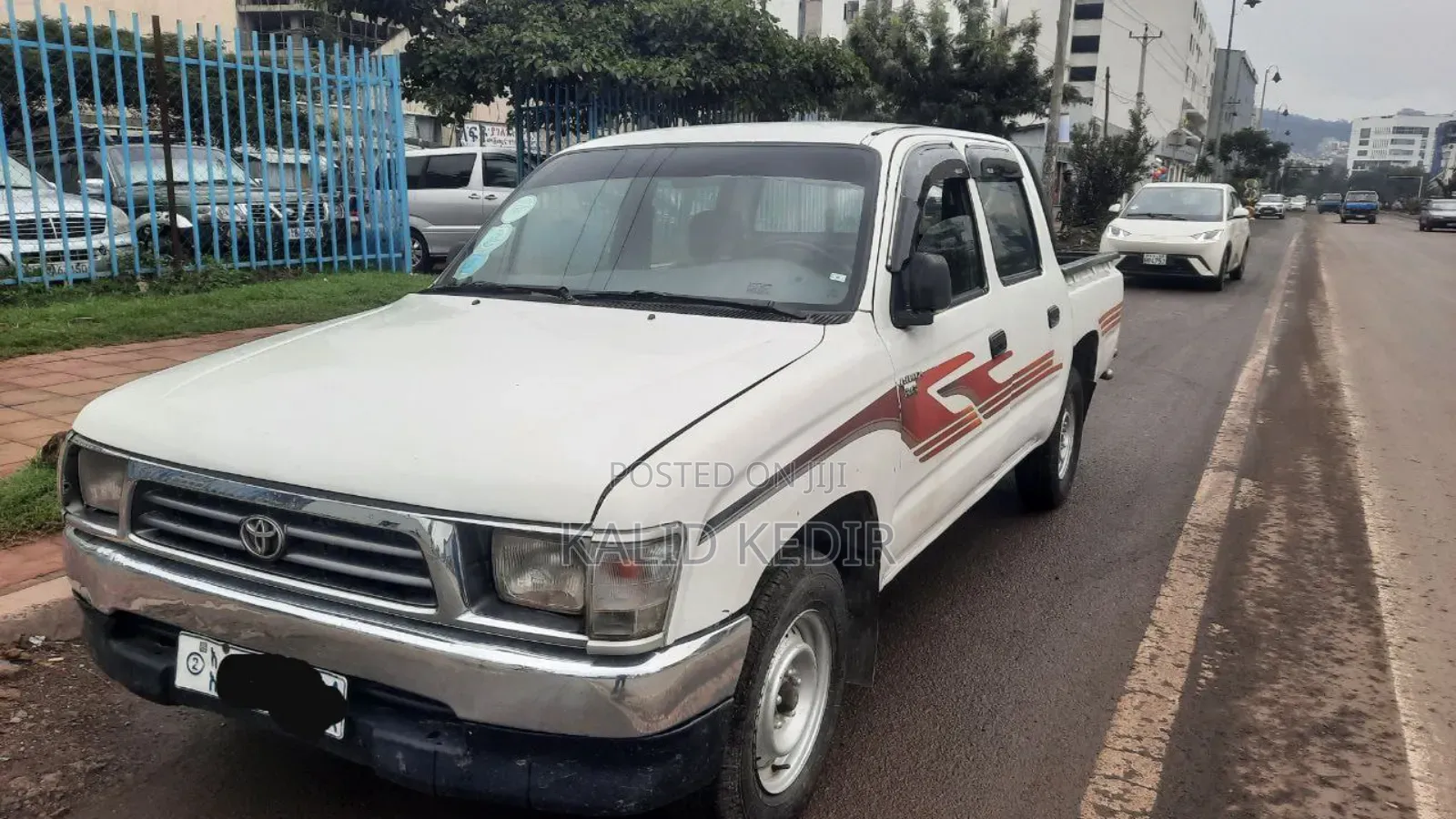 Toyota Hilux 1994 White