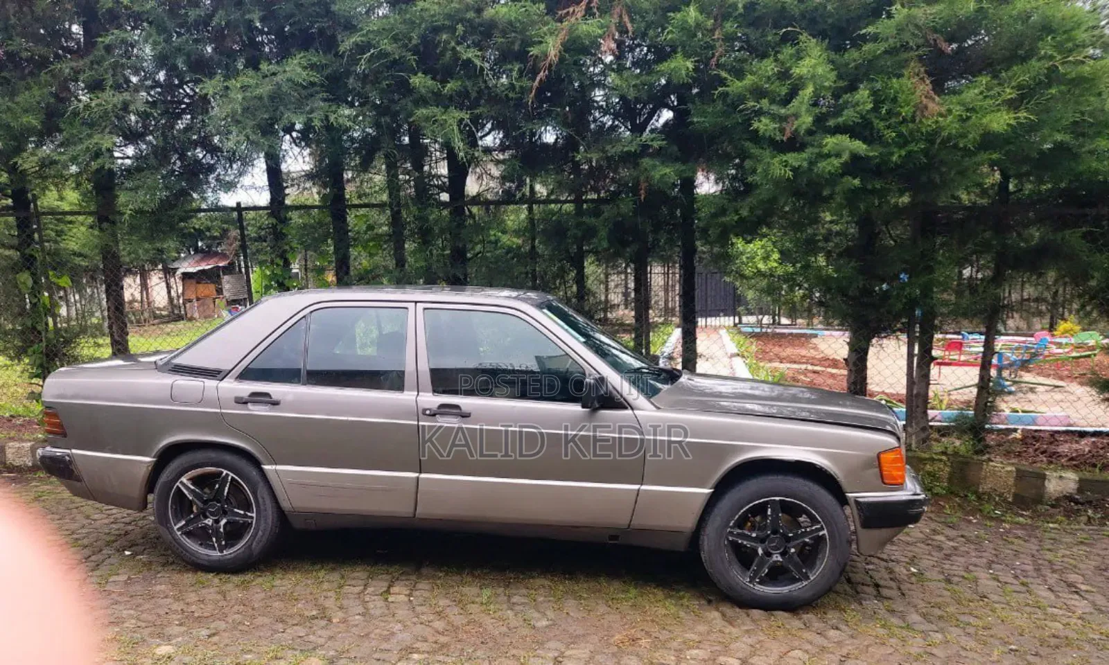 Mercedes-Benz 190E 1991 Gray
