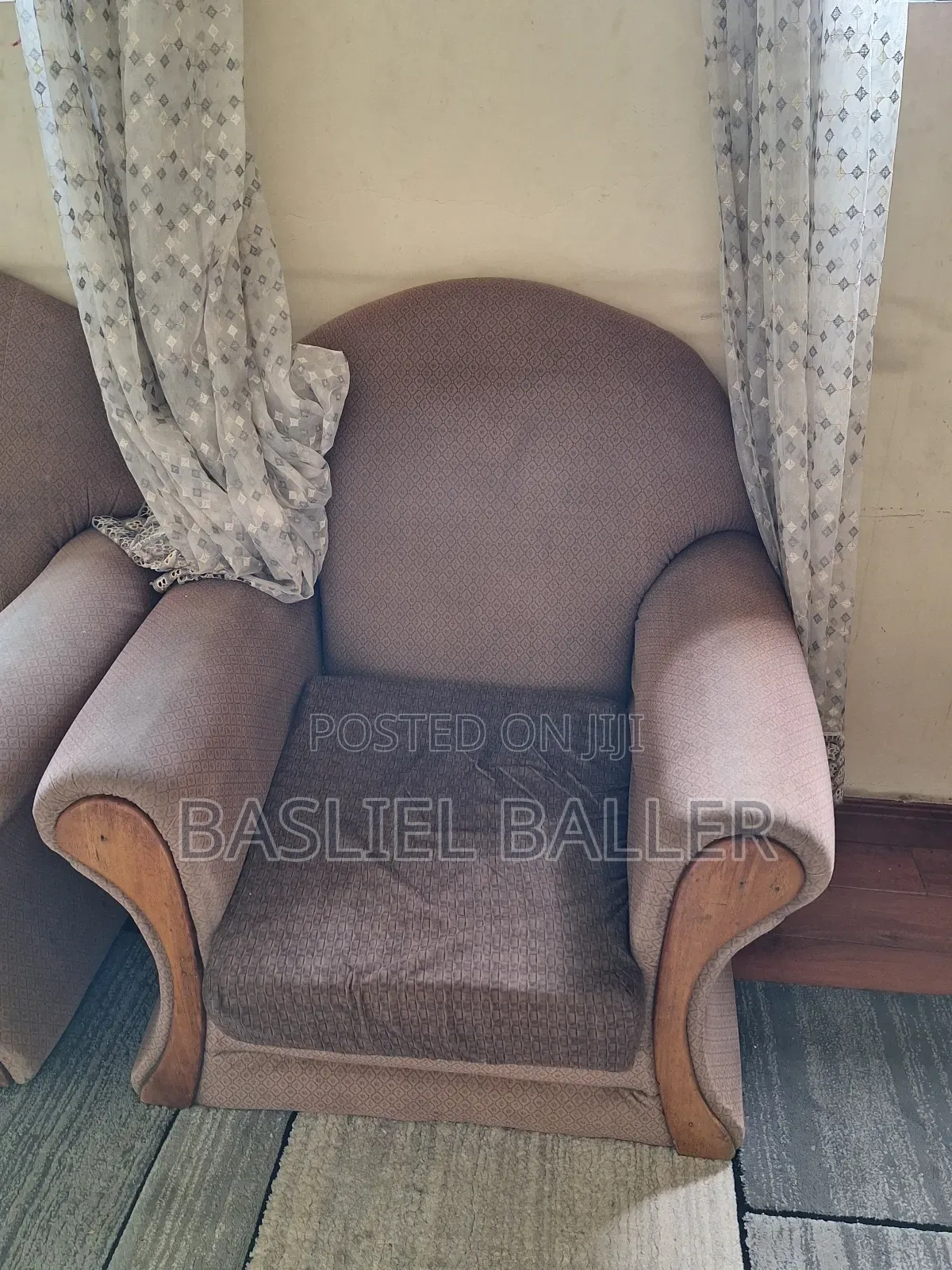 Used Sofa for Buyers