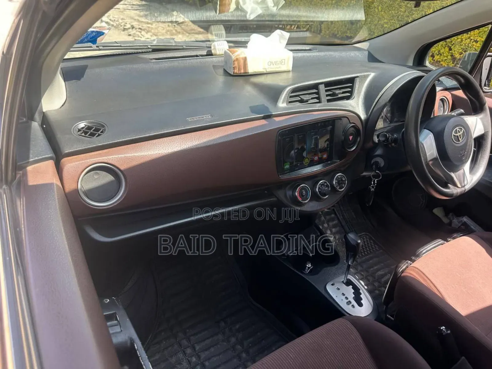 Toyota Yaris 2011 Burgundy