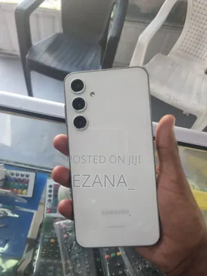 Photo - New Samsung Galaxy S23 FE 128 GB