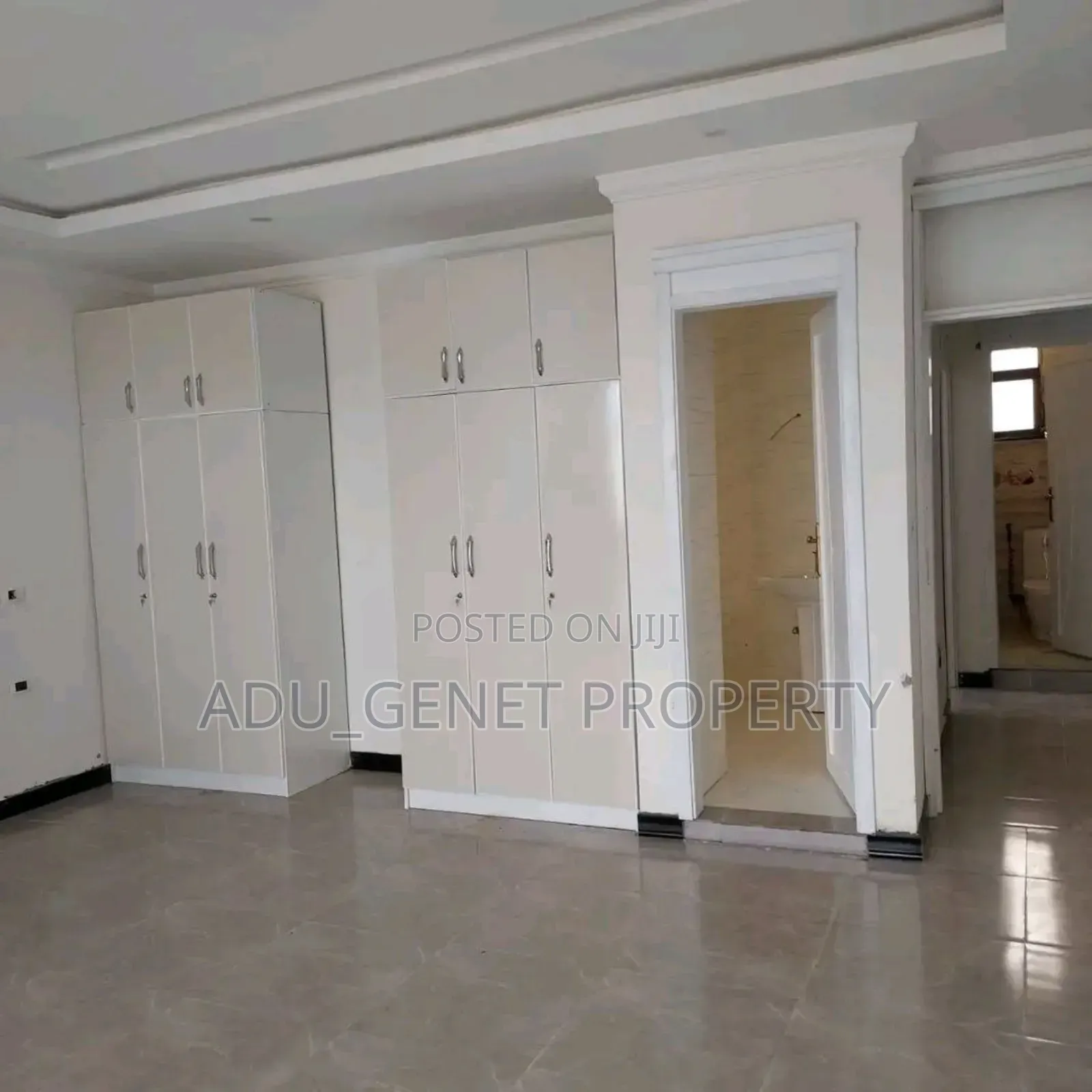 Furnished 6bdrm Duplex in ሲሲዲ, Yeka for sale