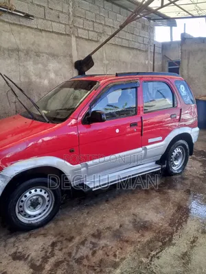 Photo - Daihatsu Terios 2005 Red