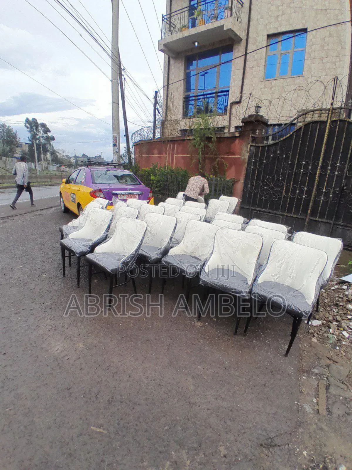 ውንበር አድስ New