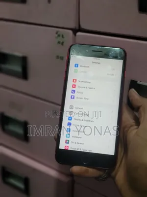 Apple iPhone 8 Plus 256 GB Red